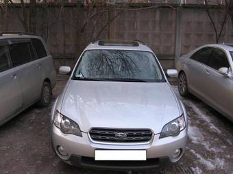 2005 Subaru Outback Photos