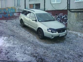 2005 Subaru Outback Pictures
