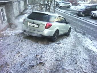2005 Subaru Outback Pictures