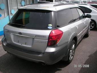2005 Subaru Outback Images