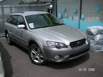 2005 Subaru Outback Pictures