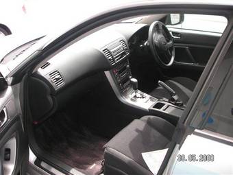 2005 Subaru Outback Pictures