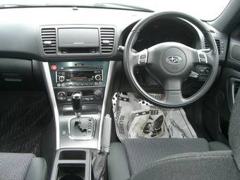 2005 Subaru Outback Pictures