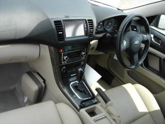 2005 Subaru Outback Pictures