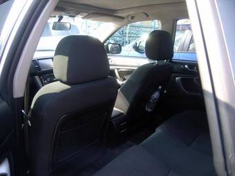 2005 Subaru Outback Photos