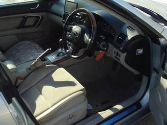 2005 Subaru Outback Pictures