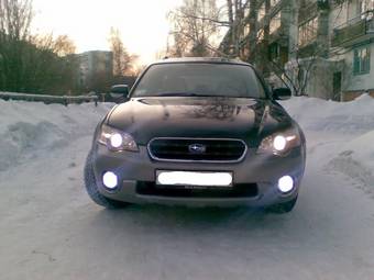 2005 Subaru Outback Photos