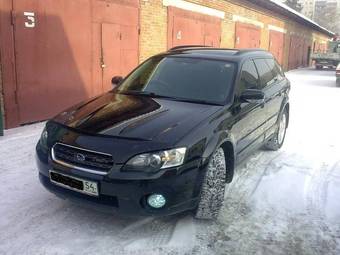 2005 Subaru Outback Photos
