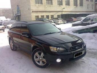 2005 Subaru Outback Pictures