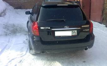 2005 Subaru Outback Photos