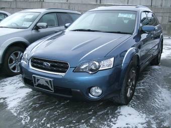2005 Subaru Outback Pics