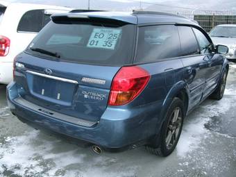 2005 Subaru Outback Pictures