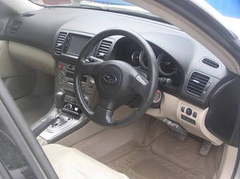2005 Subaru Outback Pictures