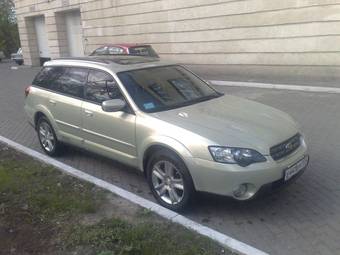 2005 Subaru Outback Images