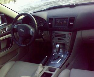 2005 Subaru Outback Photos