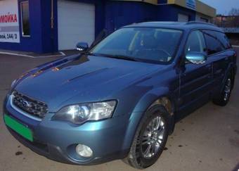 2005 Subaru Outback Images