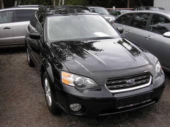 2005 Subaru Outback Pictures