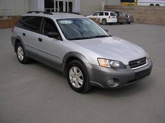 2005 Subaru Outback Pictures