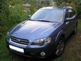 2005 Subaru Outback Images