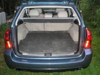 2005 Subaru Outback Pictures