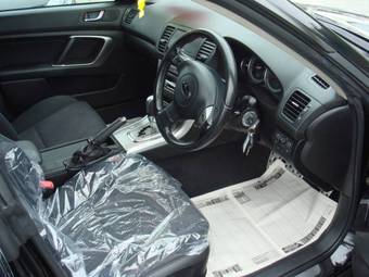 2005 Subaru Outback Pictures