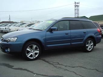 2005 Subaru Outback Pictures