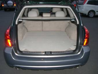 2005 Subaru Outback Photos