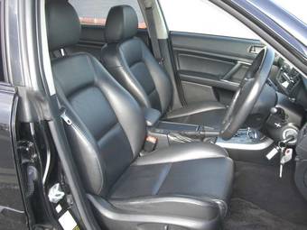 2005 Subaru Outback Pictures