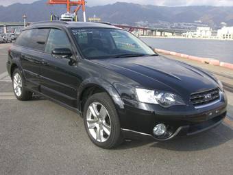 2005 Subaru Outback Pics