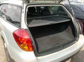 2005 Subaru Outback Pictures
