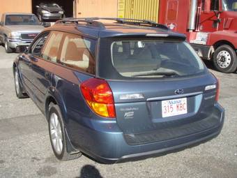 2005 Subaru Outback Wallpapers