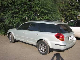 2005 Subaru Outback Pictures