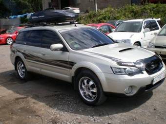 2005 Subaru Outback Pictures