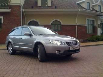 2006 Subaru Outback Pics