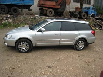 2006 Subaru Outback Photos