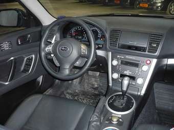 2007 Subaru Outback Photos