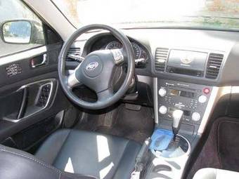 2007 Subaru Outback Photos