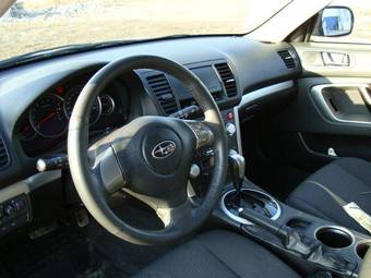 2007 Subaru Outback Pictures