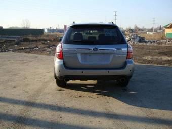 2007 Subaru Outback Pictures