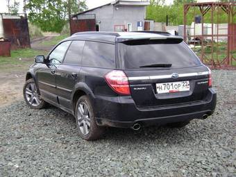 2007 Subaru Outback Pictures