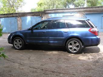 2007 Subaru Outback Pictures