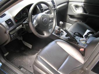 2007 Subaru Outback Photos