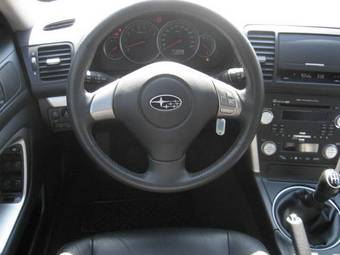 2007 Subaru Outback Photos