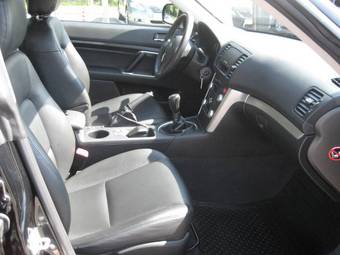 2007 Subaru Outback Photos