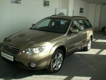 2008 Subaru Outback Photos