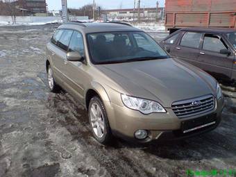 2008 Subaru Outback Photos