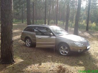 2008 Subaru Outback Photos