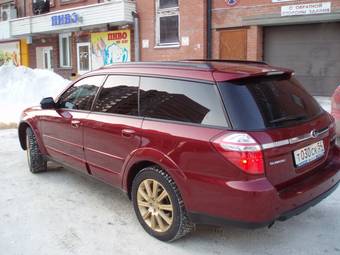 2008 Subaru Outback Photos