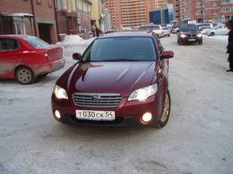 2008 Subaru Outback Photos