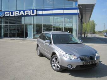 2009 Subaru Outback Photos